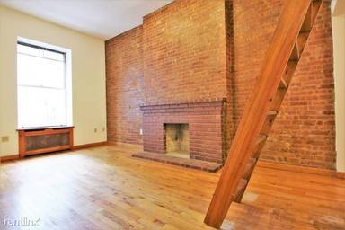 Main picture of 253 W 93rd St