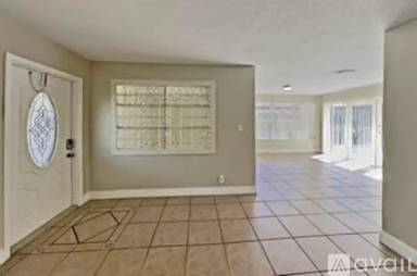 Main picture of 5971 NE 22nd Way