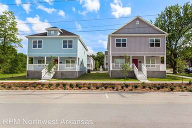 Main picture of 668 N Whitham Ave