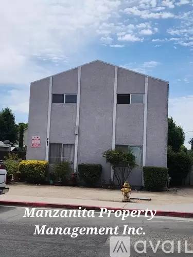 Main picture of 102 Myrtlewood Dr