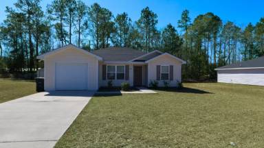 Main picture of 123 Villa Rd