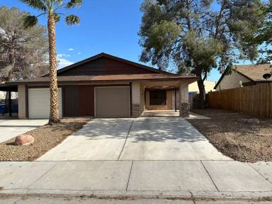 Main picture of 6975 Royal Meadow Pl