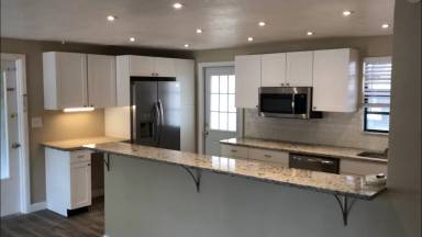 Main picture of 11437 Easy St