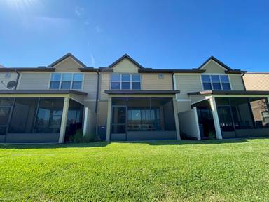 Main picture of 7020 Butterfly Ct