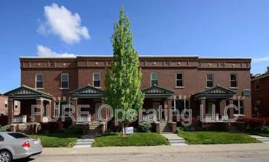 Main picture of 811 S 33rd St