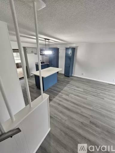 Main picture of 6508 Midfield Dr