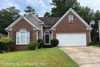 Main picture of 177 Springfield Blvd