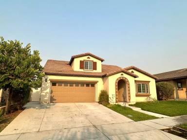 Main picture of 3112 S Plymouth Paseo