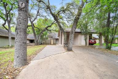 Main picture of 1005 Milford Way