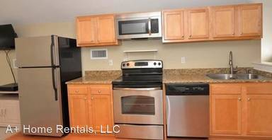 Main picture of 504 Golfpark Dr