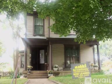 Main picture of 1437 Hepburn Ave