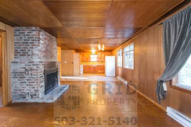 Main picture of 18108 NE Cole Witter Rd