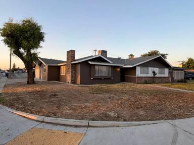 Main picture of 710 Chateau Ct