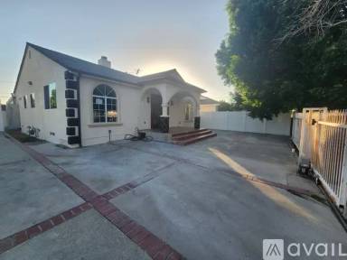 Main picture of 9463 Dorrington Ave