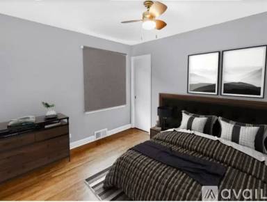 Main picture of 8931 S Bennett Ave