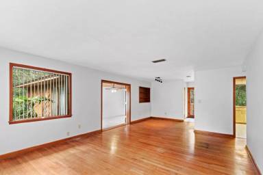 Main picture of 2256 NW 9th Pl
