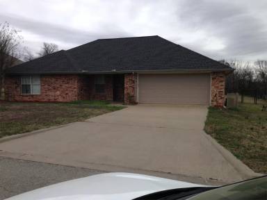 Main picture of 3205 Ellen Dr