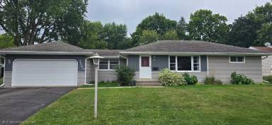 Main picture of 2919 W 87th St