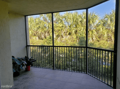 Main picture of Miramar Club Condo