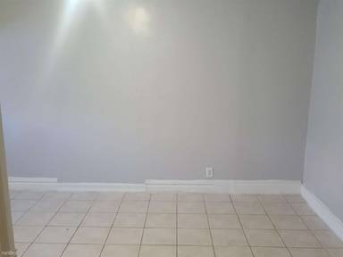 Main picture of 840 Kennedy Blvd