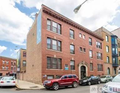 Main picture of 2849 N Orchard