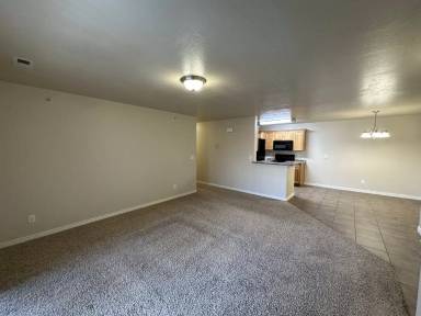 Main picture of 2510 N Charleston Ave Condos