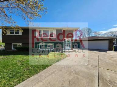 Main picture of 7915 Glenwood St
