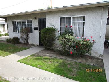 Main picture of 9743 1/2 Rose St
