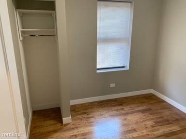 Main picture of 4625 S Drexel Blvd