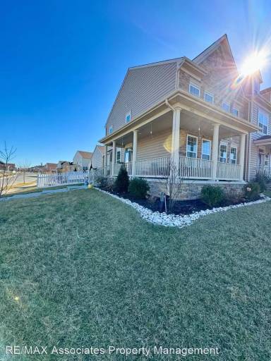Main picture of 2822 Mondrian Ln