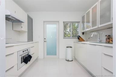 Main picture of 1225 Marseille Dr