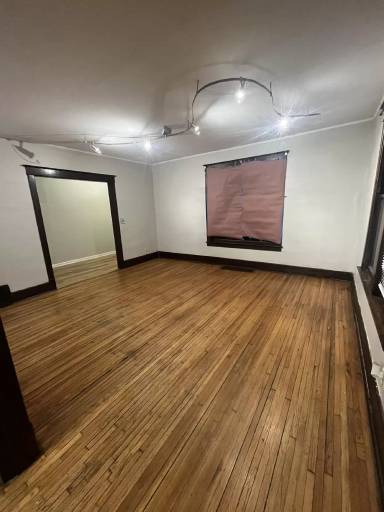 Main picture of 4717 Baring Ave
