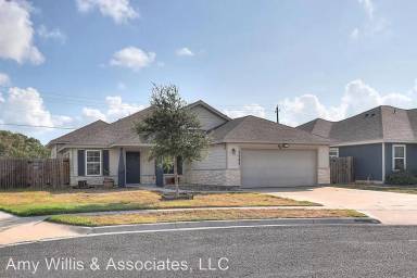 Main picture of 1542 Oak Hill Dr