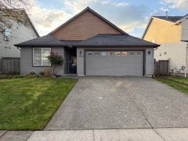 Main picture of 4028 NE 166th Ave