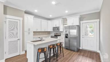 Main picture of 135 N Sand Palm Rd
