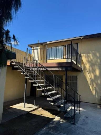 Main picture of 3109 Edmonton St