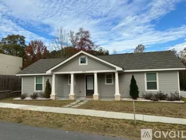 Main picture of 4780 Cantrell Rd