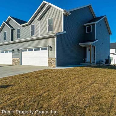 Main picture of 425 Jenny Ln