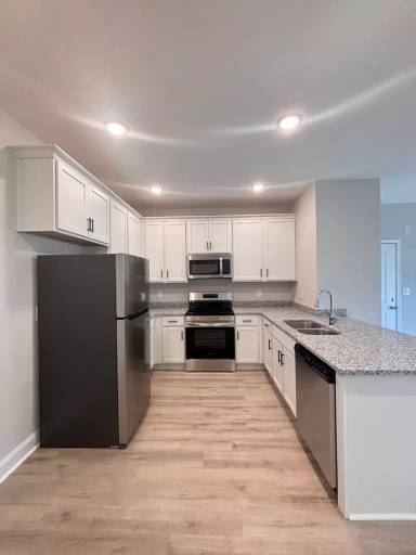 Main picture of 302 Hillview Mills Blvd