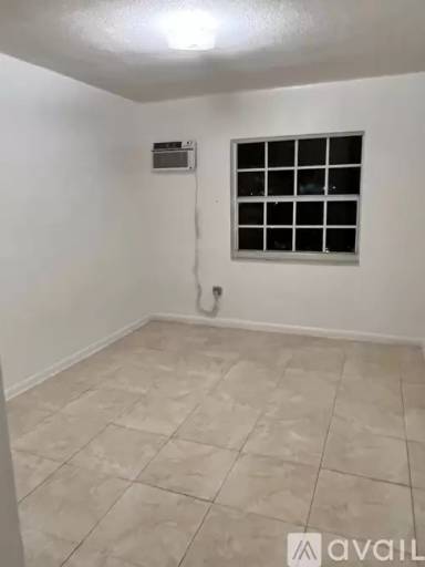 Main picture of 2043 NW 103rd St