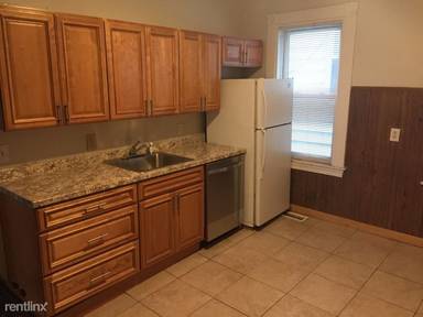 Main picture of 10 Wave Ave