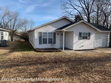 Main picture of 130 Fox Ridge Rd