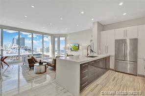 Main picture of 100 Lincoln Rd