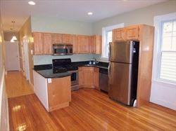 Main picture of 49 Pleasant St