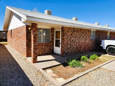 Main picture of 205 Scenic Dr