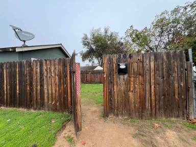 Main picture of 304 N Sierra Vista Ave