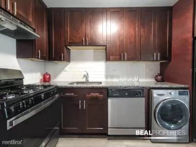 Main picture of N Saint Johns Ct