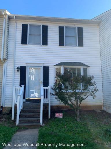 Main picture of 11 Georgetown Ct