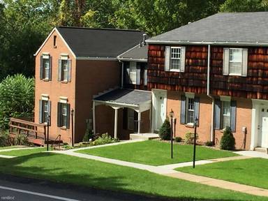 Main picture of Oak Knoll