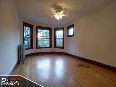 Main picture of 2453 N Spaulding Ave